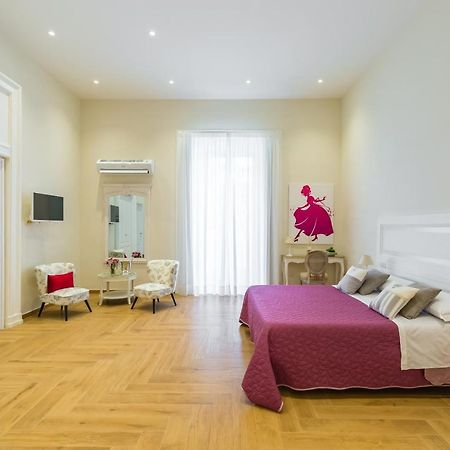 La Gatta Cenerentola Rooms Naples Exterior photo