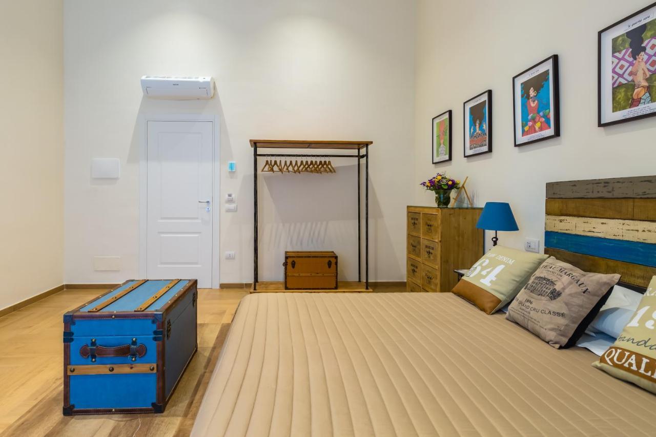 La Gatta Cenerentola Rooms Naples Exterior photo