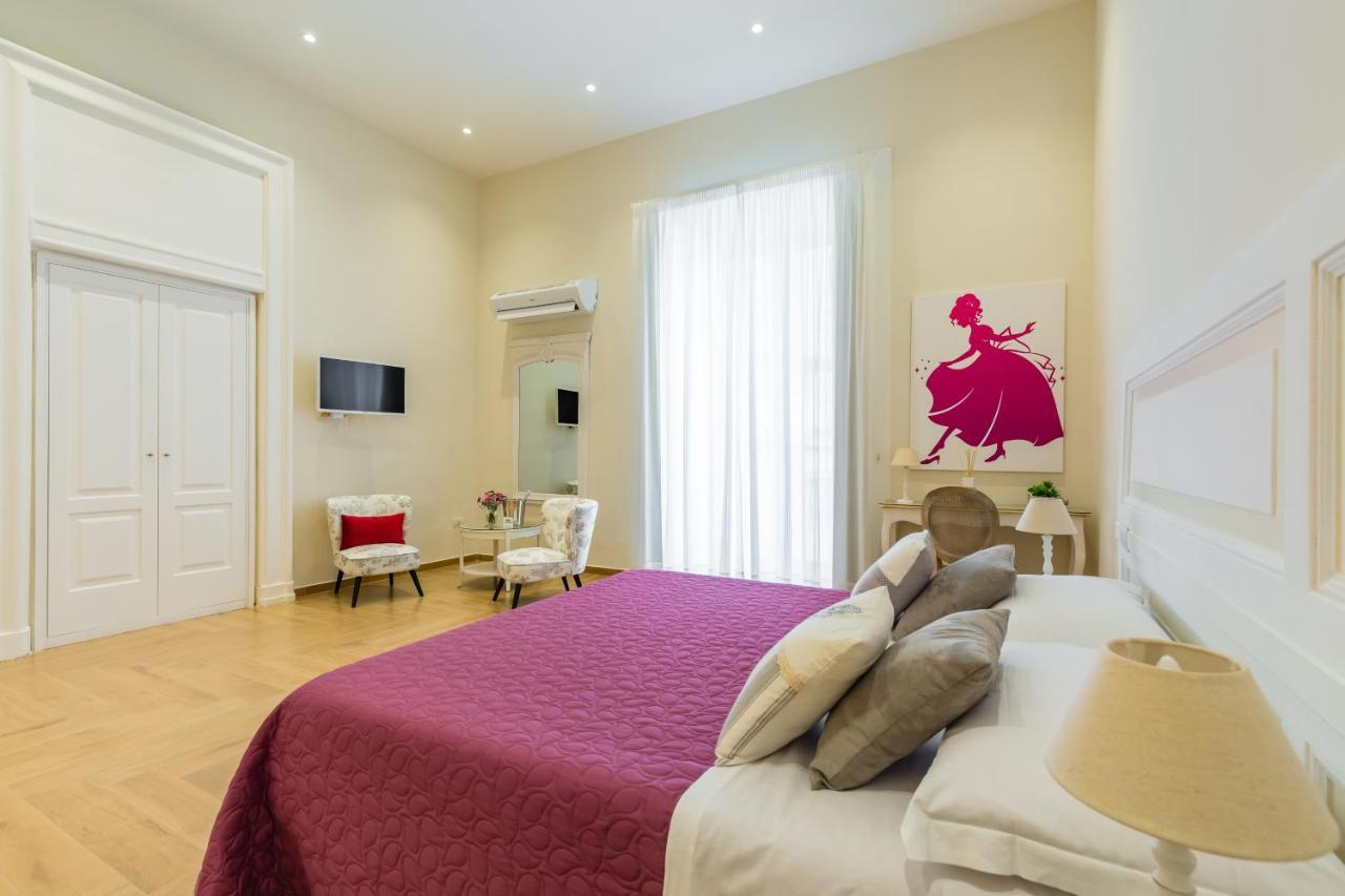 La Gatta Cenerentola Rooms Naples Exterior photo