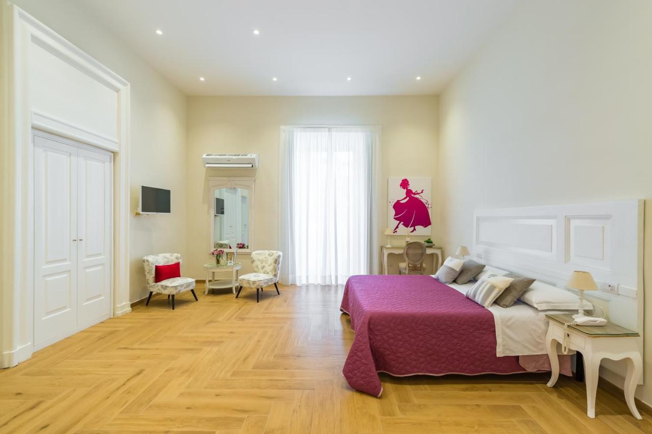 La Gatta Cenerentola Rooms Naples Exterior photo