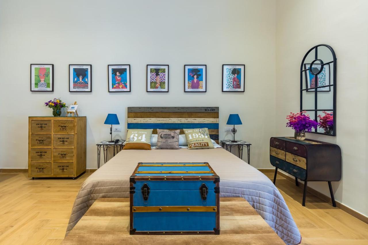 La Gatta Cenerentola Rooms Naples Exterior photo